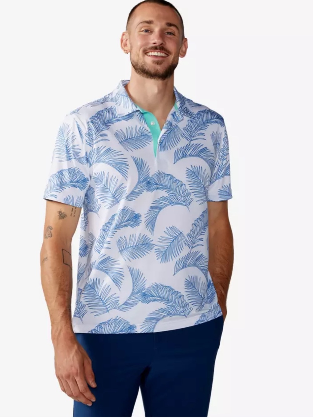 Men’s Chubbies Plant Dad white, blue palm print polo, S